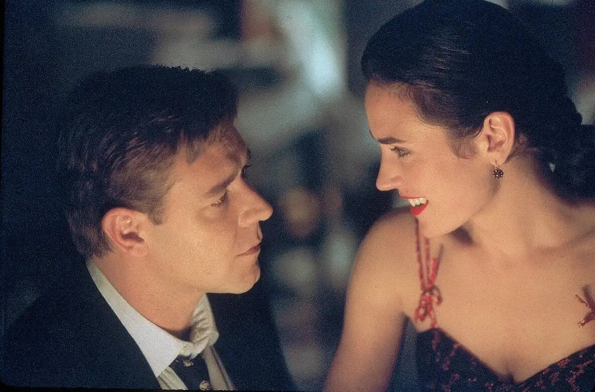 Russell Crowe i Jennifer Connelly w scenie z filmu "Piękny umysł".
